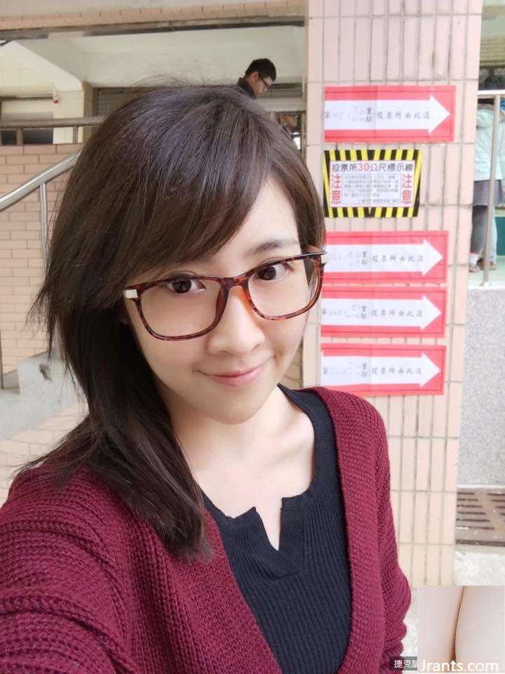 Người dẫn tin tức D-cup nhỏ Suitang ~ Huang Ruowei ~ chơi piano gợi cảm (41P) - Ảnh 38