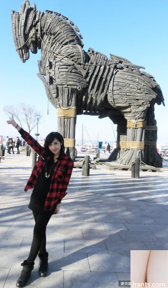 Người dẫn tin tức D-cup nhỏ Suitang ~ Huang Ruowei ~ chơi piano gợi cảm (41P) - Ảnh 4