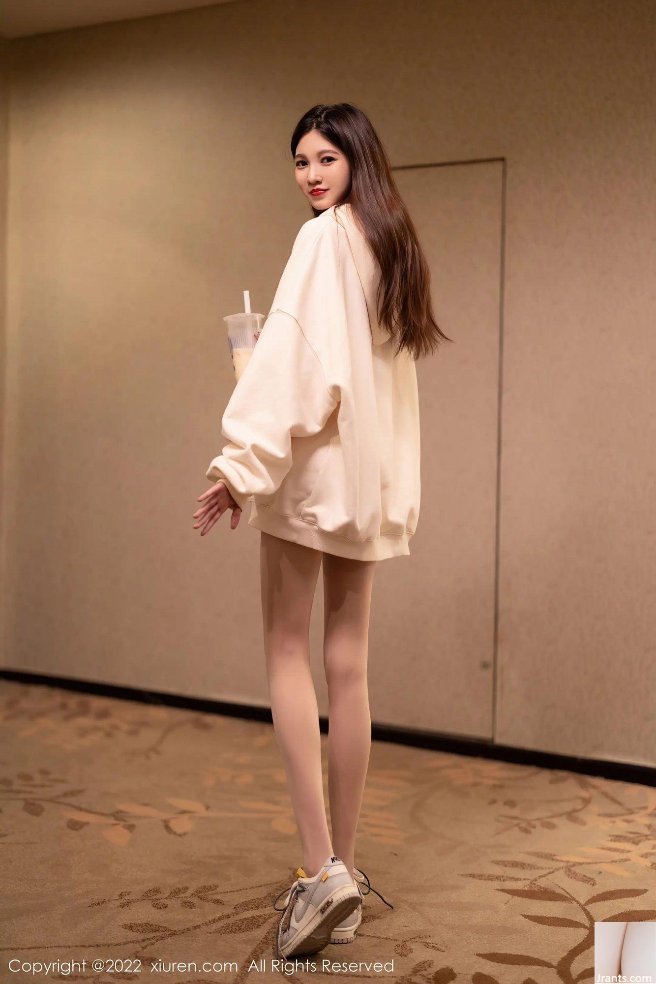 (XiuRen) SỐ 4451 (57P) - Ảnh 4