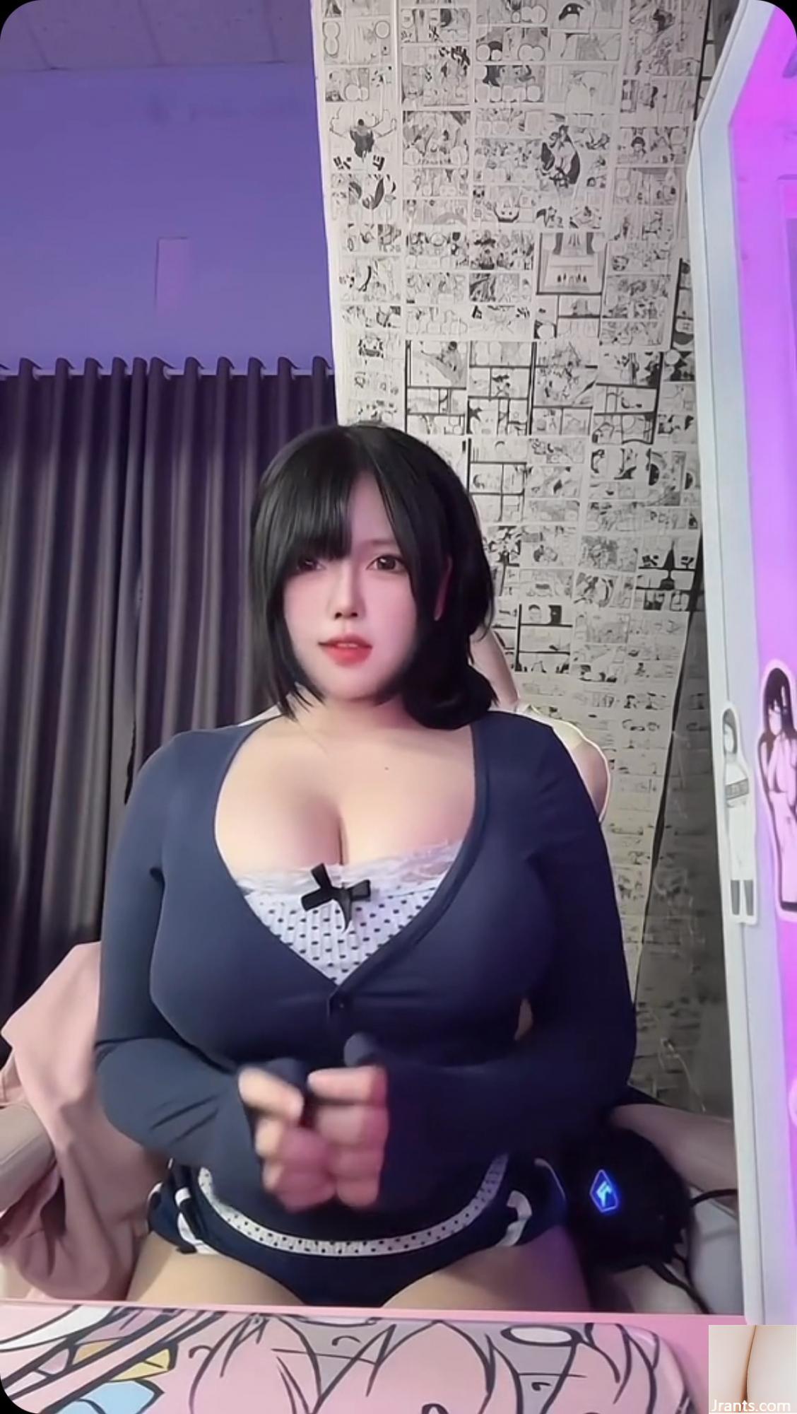 Bộ ngực trắng nõn và dịu dàng “Trn Th M Tiên” có vẻ ngoài trẻ con với bộ ngực khủng và vóc dáng đáng kinh ngạc (17P) - Ảnh 16