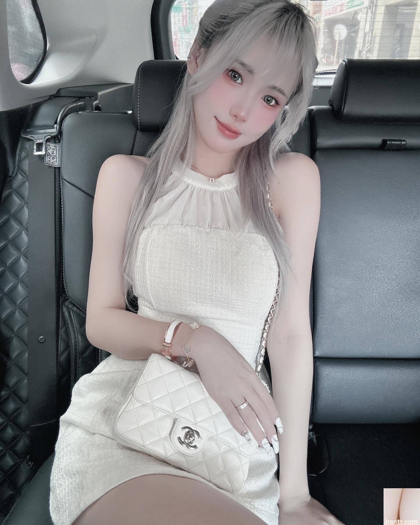 Người đẹp chữa bệnh “Fei Ya” toát lên khí chất tươi tắn, thân hình trắng nõn và dịu dàng, thật quyến rũ (18P) - Ảnh 13