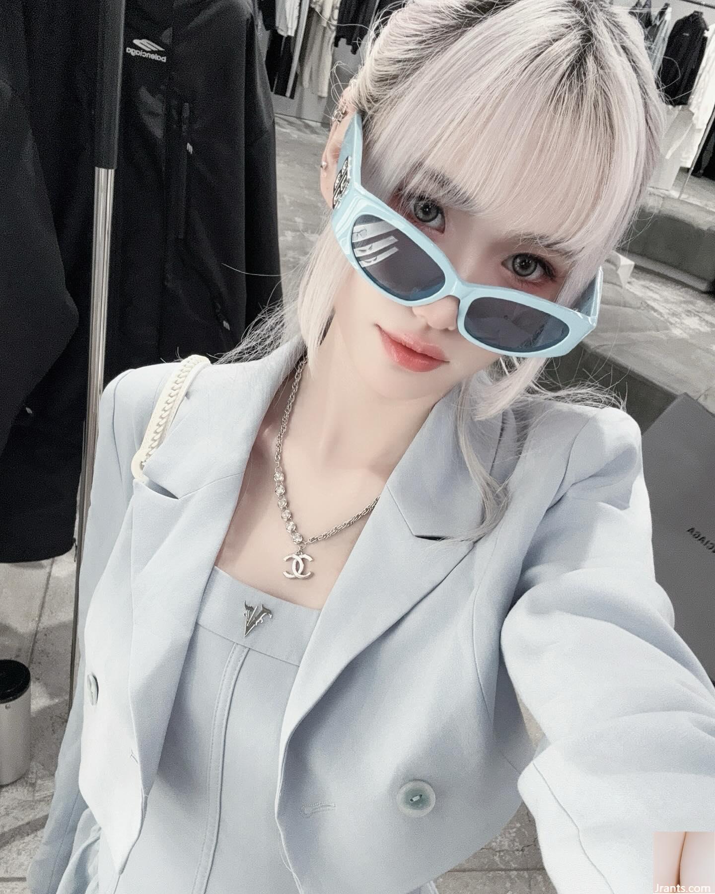 Người đẹp chữa bệnh “Fei Ya” toát lên khí chất tươi tắn, thân hình trắng nõn và dịu dàng, thật quyến rũ (18P) - Ảnh 15