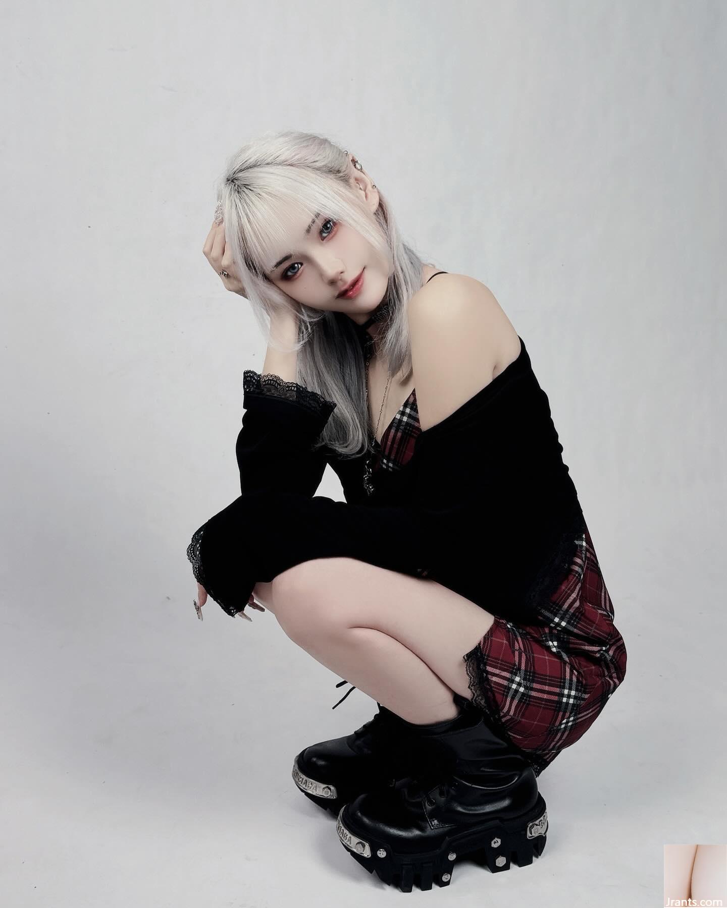 Người đẹp chữa bệnh “Fei Ya” toát lên khí chất tươi tắn, thân hình trắng nõn và dịu dàng, thật quyến rũ (18P) - Ảnh 16