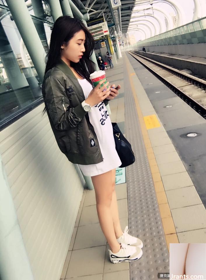 Nữ giáo viên ngực D gợi cảm ~Vivi Xu Wei'an (27P) - Ảnh 26