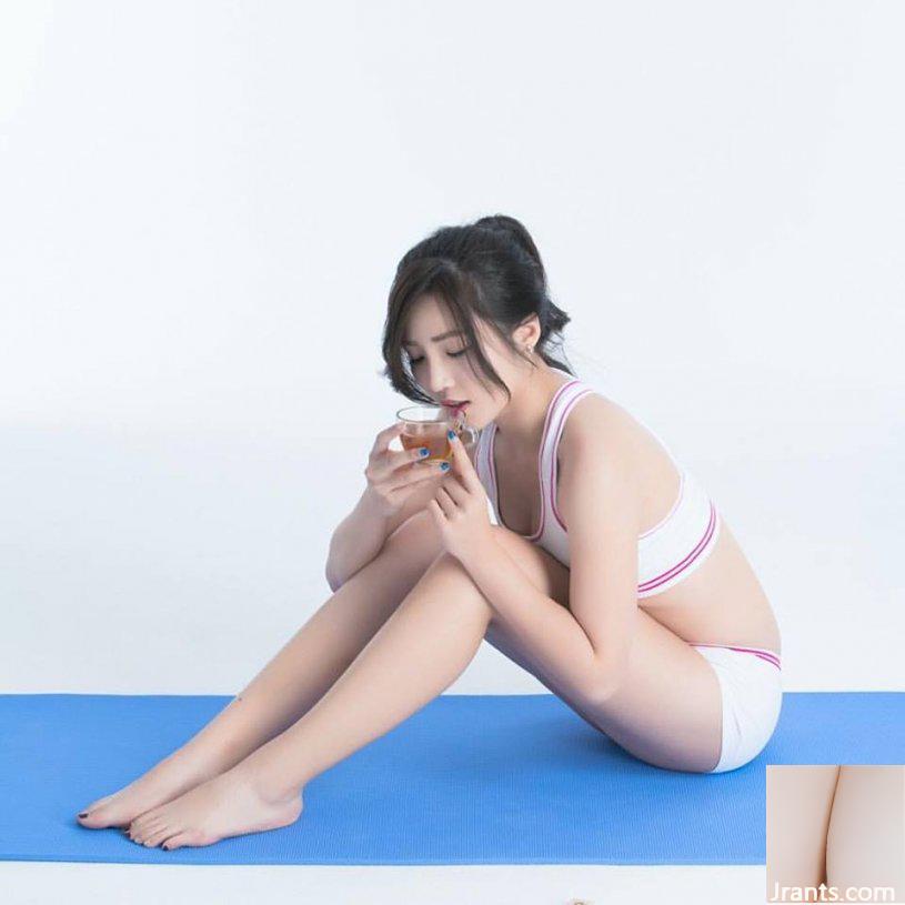 Nữ giáo viên ngực D gợi cảm ~Vivi Xu Wei'an (27P) - Ảnh 4