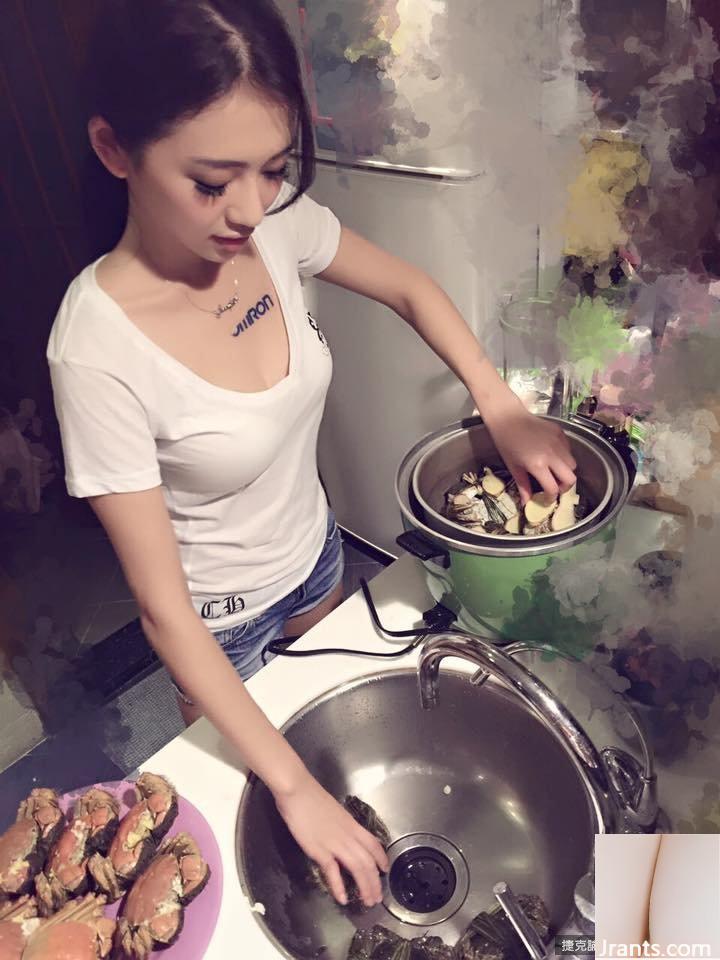 Cô gái ngực báo ngọt ngào và nóng bỏng 32D ~ Qian Qian (Qian Honglin) ~ Tôi thực sự muốn chinh phục con báo chân dài này (38P) - Ảnh 7