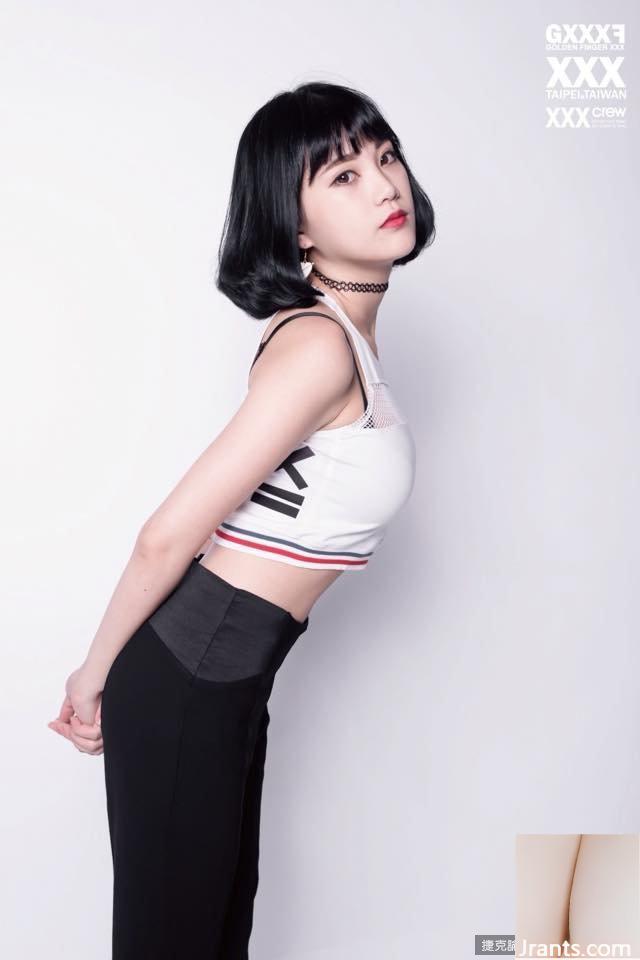 Tại Game Show, cosplayer ngực siêu ngực Li Youmei diễn giải nữ tướng Cổng Thời Không (24P) - Ảnh 22