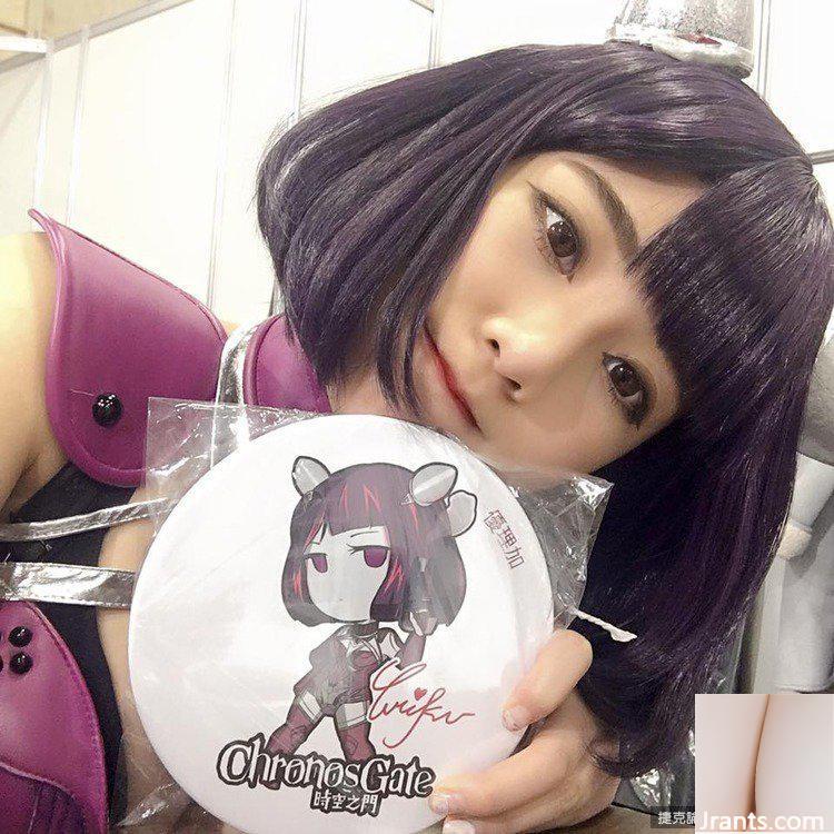 Tại Game Show, cosplayer ngực siêu ngực Li Youmei diễn giải nữ tướng Cổng Thời Không (24P) - Ảnh 5