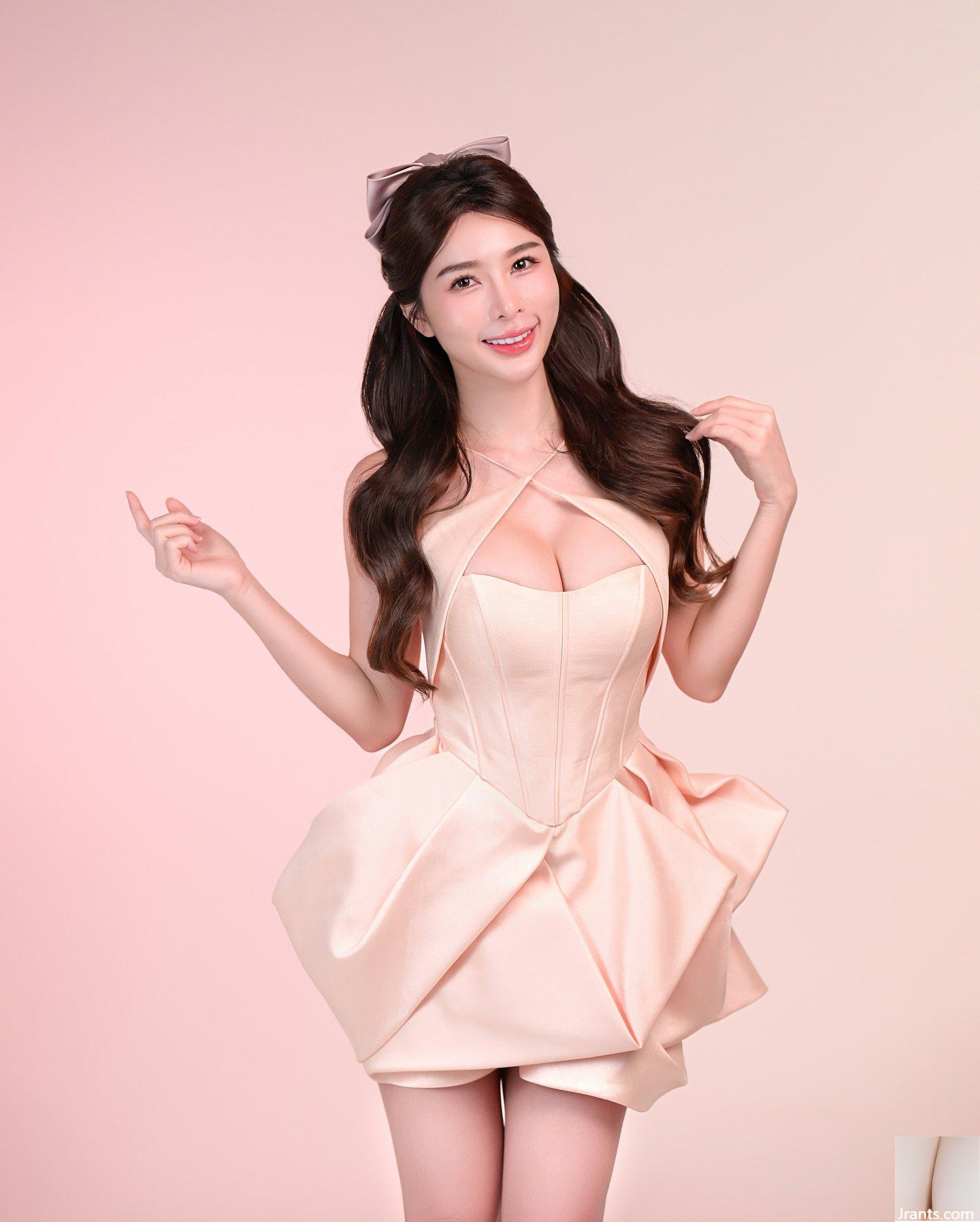 Bộ ảnh gợi cảm của nữ thần gợi cảm “DJ VALENT WOO Wu Wei” nhằm mục đích khiến dân tình tan chảy! (20P)