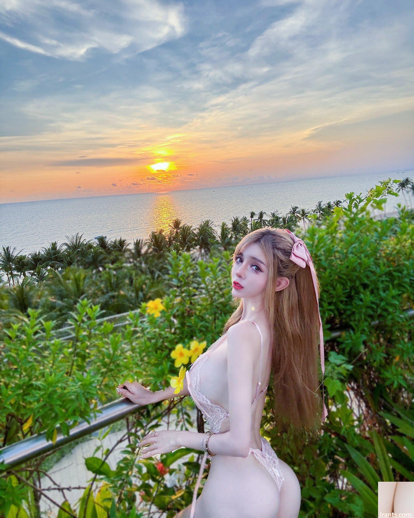 Em gái ngực bự “Lubi Liu” có khe ngực chữ V sâu nóng bỏng đến thế? (Bạn bè ai cũng yêu (15P) - Ảnh 4