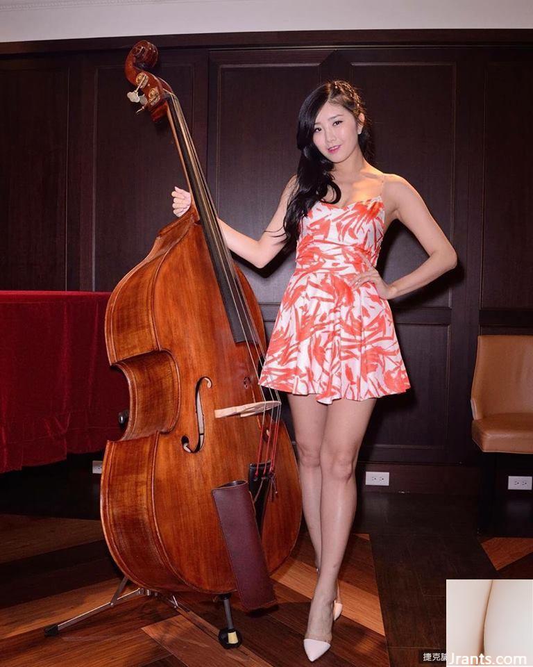 Nữ thần hội chợ (Zeng Tian) dùng băng dính bóp ngực to và thay quần áo, ngực bị đứt và cô hét lên đau đớn (28P) - Ảnh 7