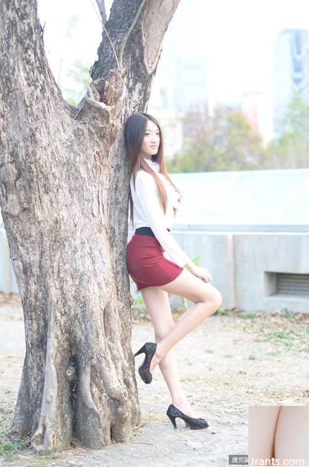 Thư ký cao, tươi tắn và xinh đẹp ~ Xiaoxue (Lv Xueyun) ~ Đôi chân trắng nõn, gợi cảm và thon thả, ánh xuân quá quyến rũ (30P) - Ảnh 17