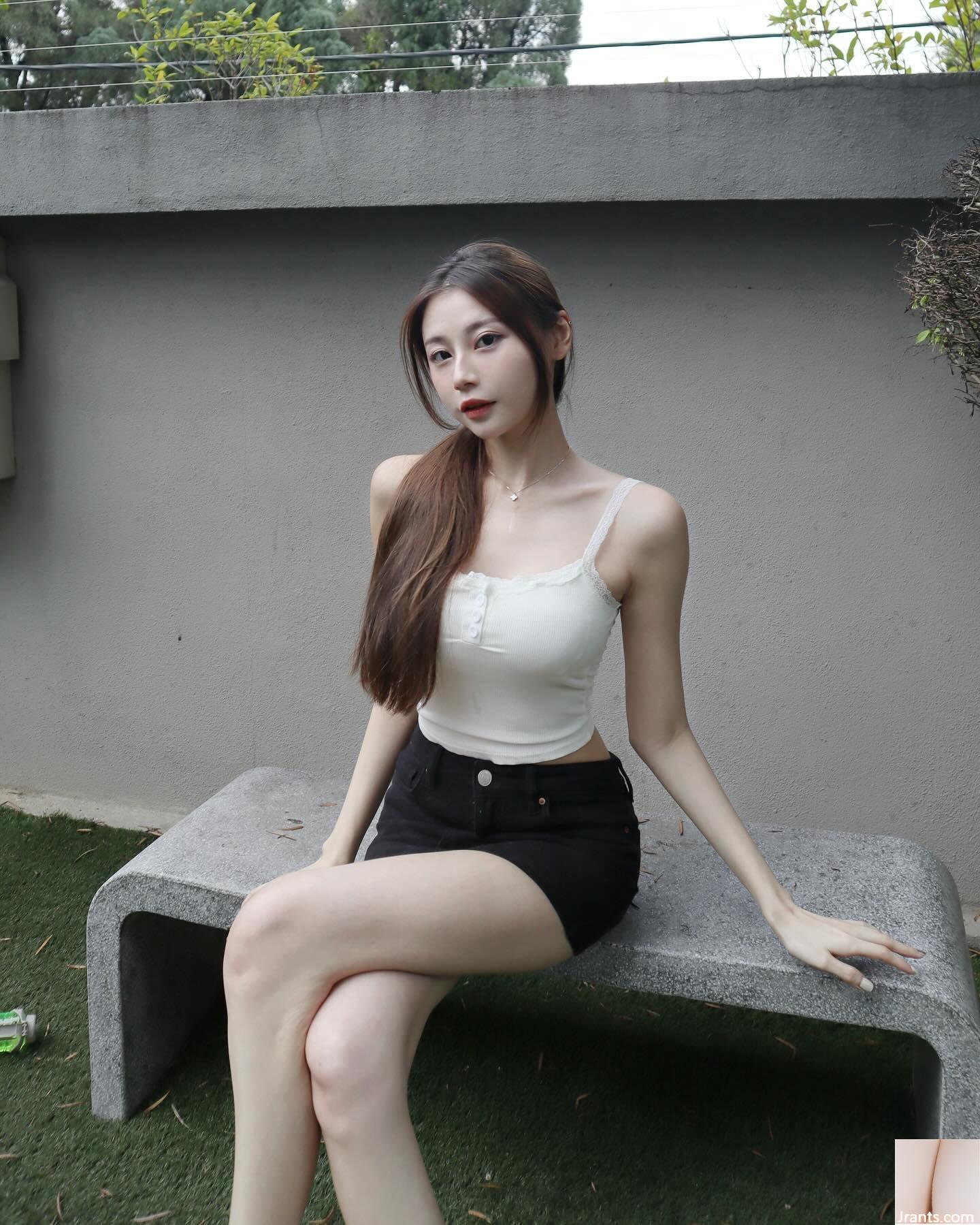 Hình ảnh cô gái xinh đẹp “Szesin Pua” với khe ngực chữ V sâu đầy cám dỗ (18P) - Ảnh 16