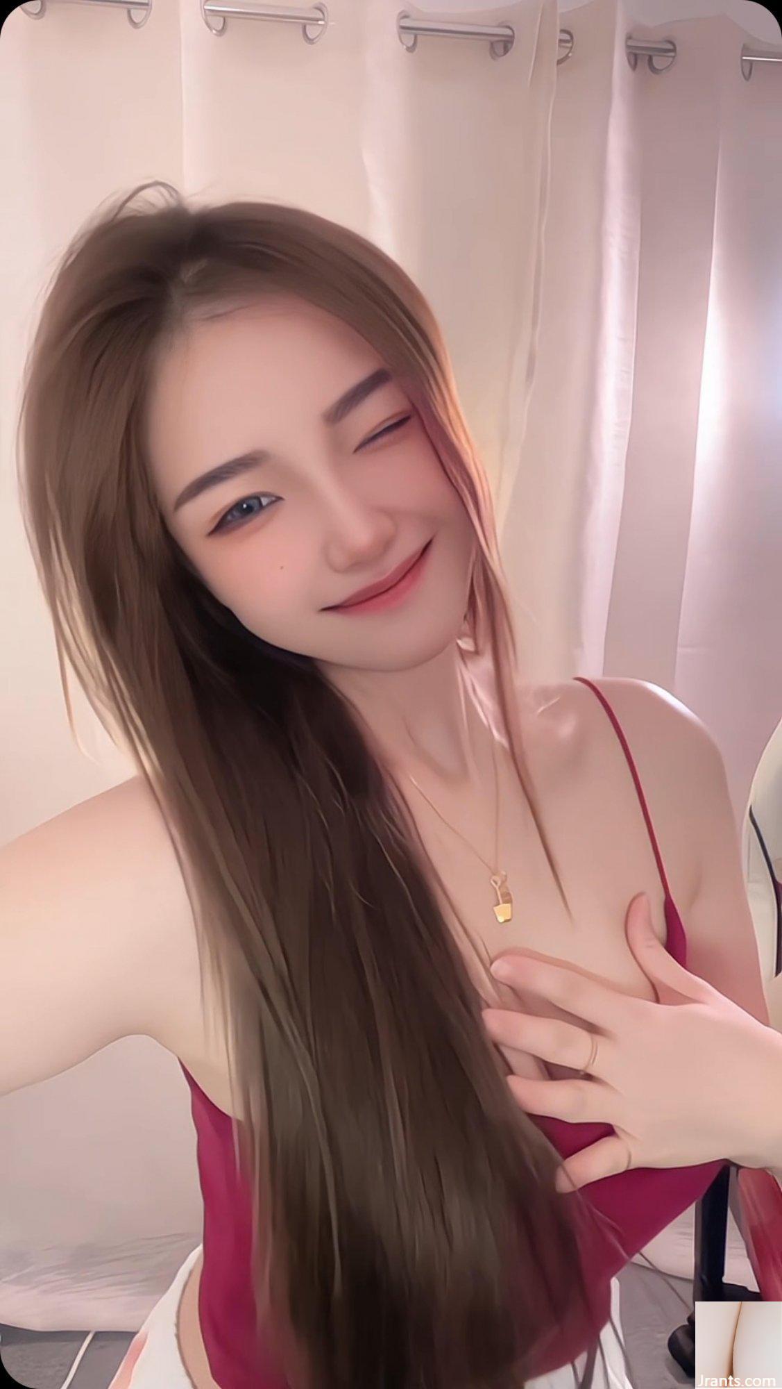 Cảm giác bạn gái vui tươi của hot girl “eunicecwtt” trực tiếp khơi dậy cơn khát (14P)