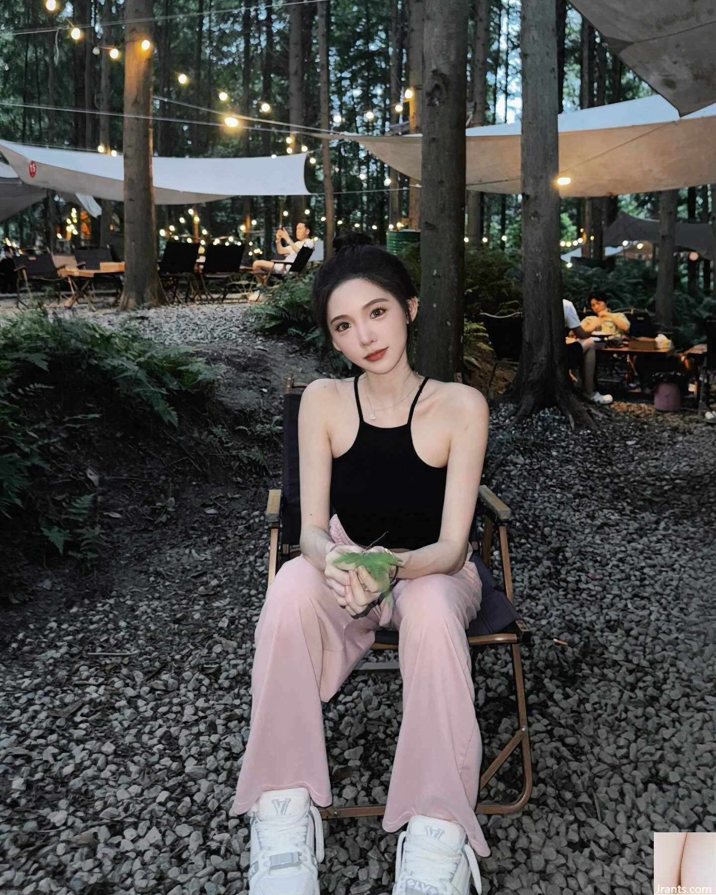 Nụ cười ngọt ngào của hot girl chữa lành “锰元” khiến người ta không thể rời mắt và yêu trực tiếp (12P)