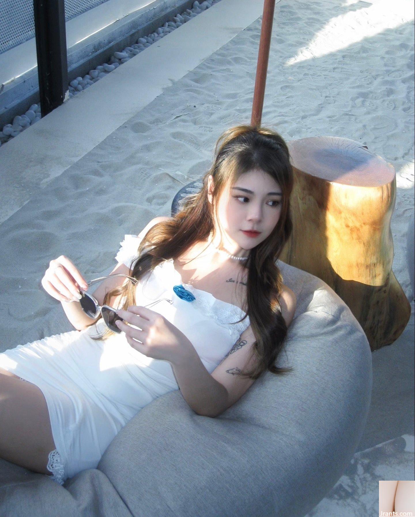 Đôi chân nóng bỏng và xinh đẹp “jesly_jojo” có đường cong đầy đặn dưới vẻ ngoài dễ thương và quyến rũ (19P) - Ảnh 5