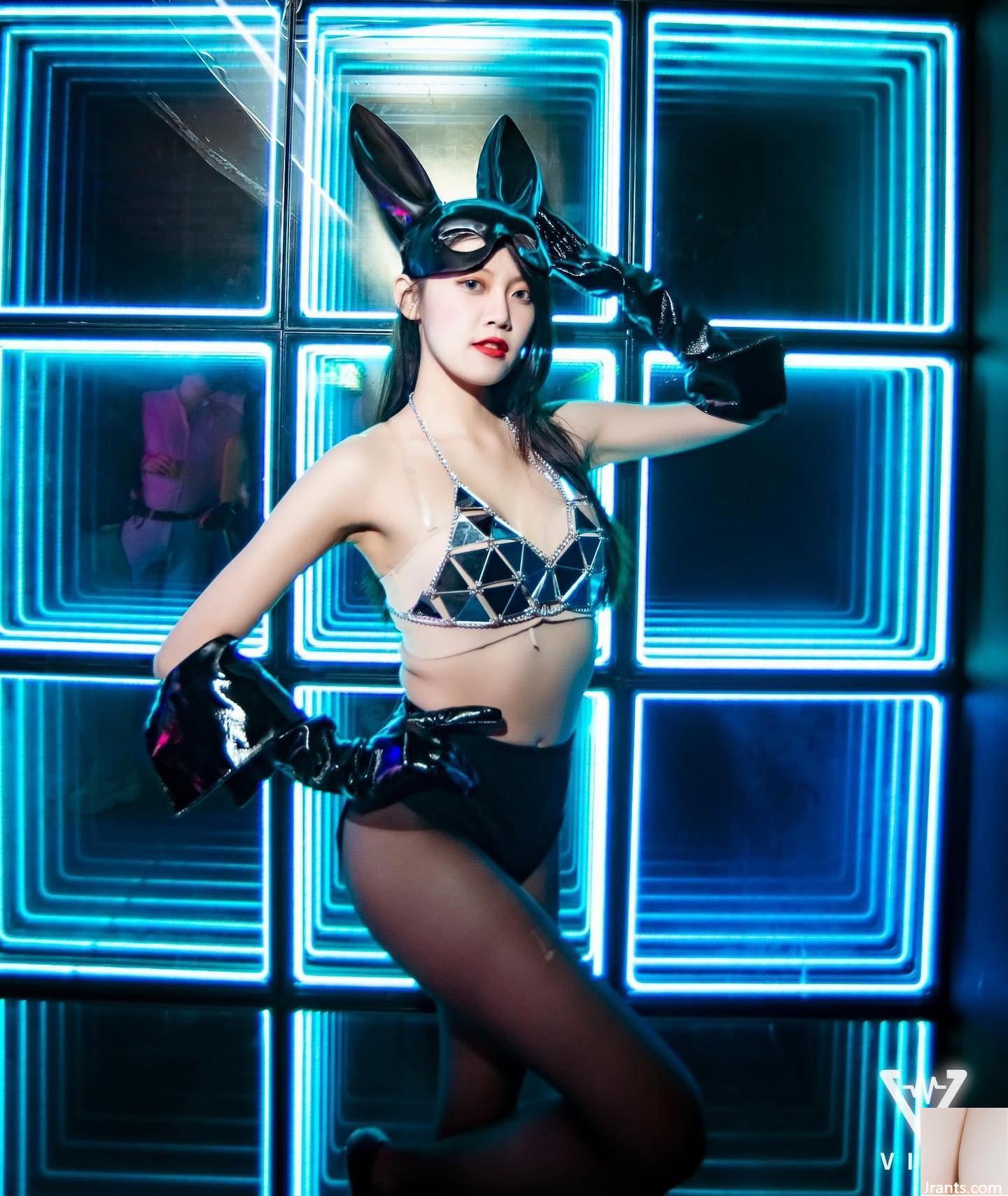 Khí chất phi thường” - Ảnh 11