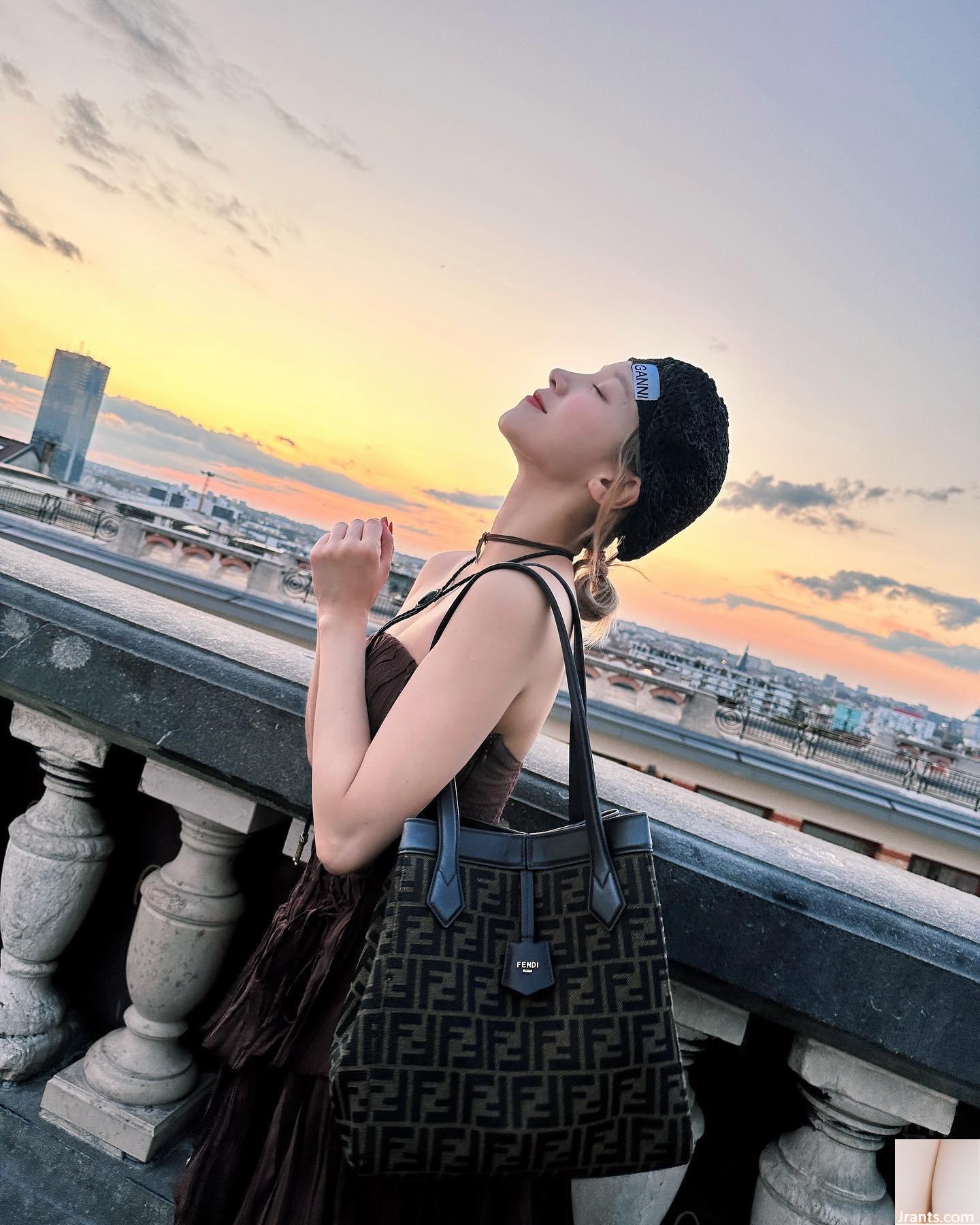 Cô gái ngọt ngào “YUQI” thật quyến rũ, tròn trịa, trắng trẻo và dịu dàng với hình thể hoàn hảo - Ảnh 8