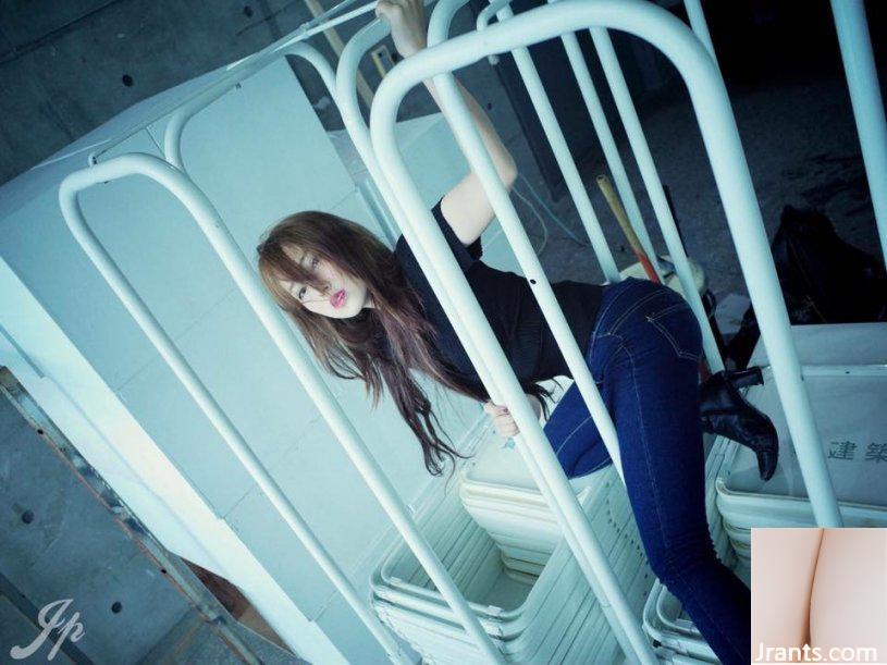 Cô gái xinh đẹp với đôi chân đẹp ~Vina Liu Siyu ~ chụp ảnh ngoài trời gợi cảm với bộ ngực đẹp (27P) - Ảnh 24