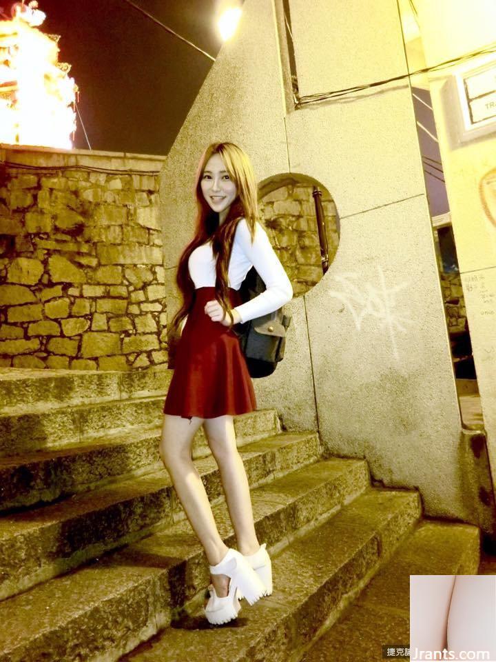 Cô gái xinh đẹp với đôi chân đẹp ~Vina Liu Siyu ~ chụp ảnh ngoài trời gợi cảm với bộ ngực đẹp (27P) - Ảnh 6