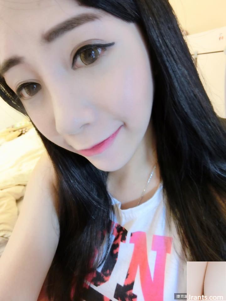 Nữ thần ngực đẹp thế hệ mới “Cô gái kẹo sữa Đài Trung” bĩu môi nóng bỏng, ai chịu nổi! (107P) - Ảnh 61