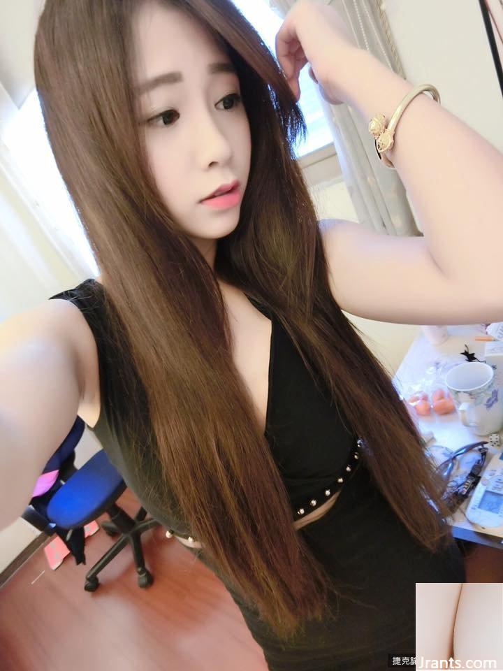 Nữ thần ngực đẹp thế hệ mới “Cô gái kẹo sữa Đài Trung” bĩu môi nóng bỏng, ai chịu nổi! (107P) - Ảnh 90