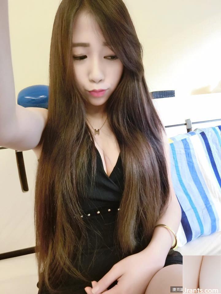 Nữ thần ngực đẹp thế hệ mới “Cô gái kẹo sữa Đài Trung” bĩu môi nóng bỏng, ai chịu nổi! (107P) - Ảnh 92