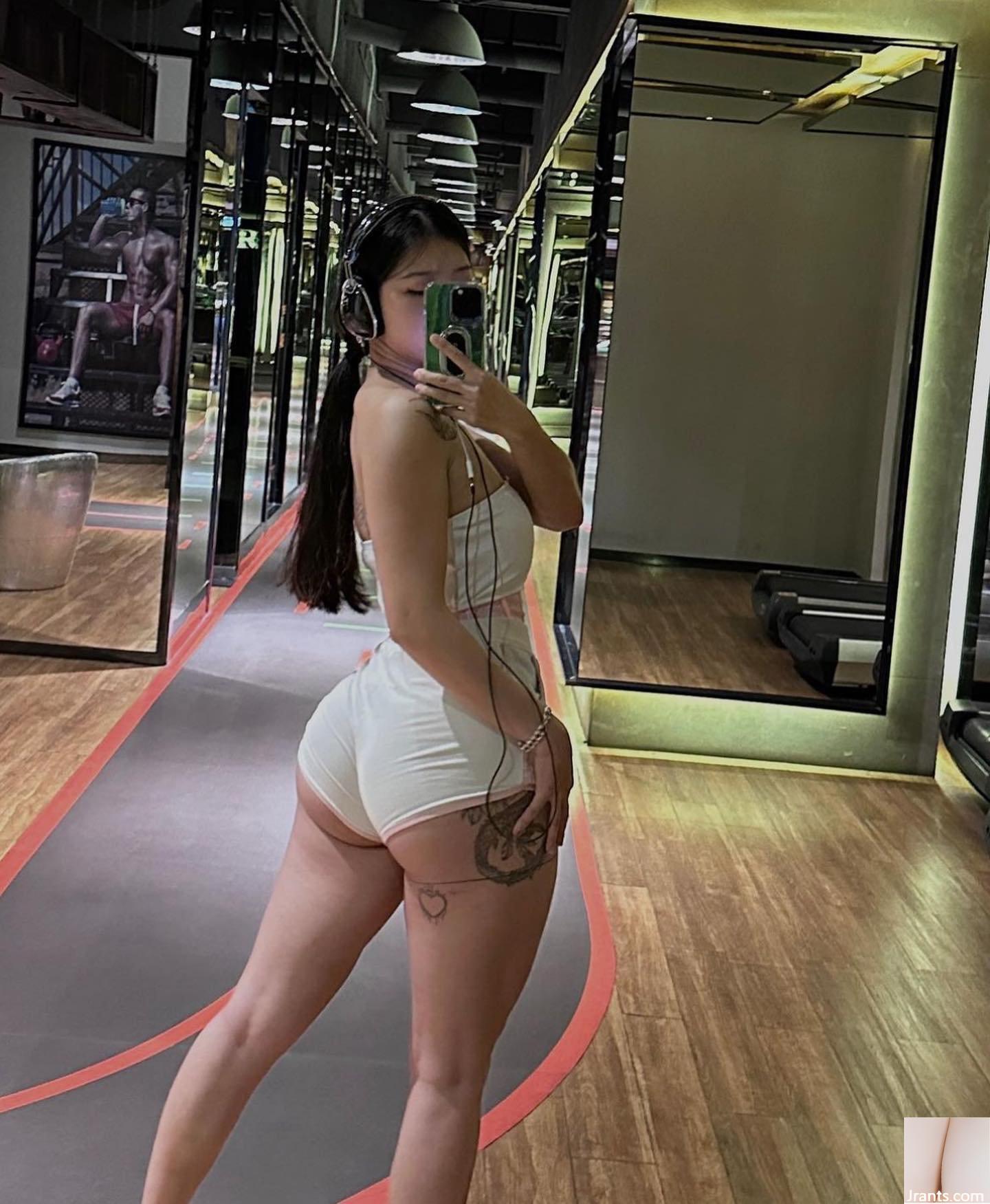 Hot girl “5weet_peach” khoe ngực và mông gợi cảm không chút do dự (19P) - Ảnh 16