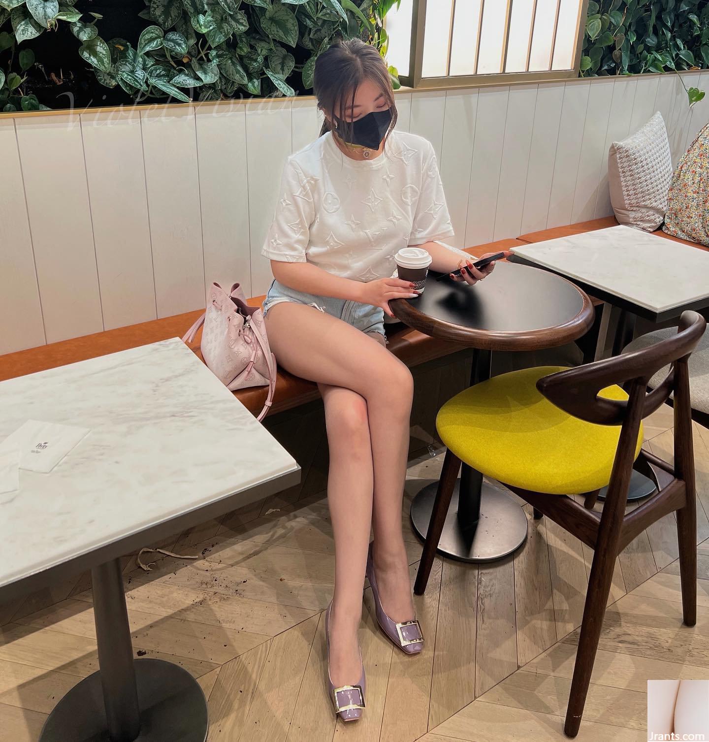 Người mẫu thời trang “VioletteVivian” có đôi mắt sâu thẳm, khí chất siêu gợi cảm và khí chất gợi cảm (14P) ( - Ảnh 7