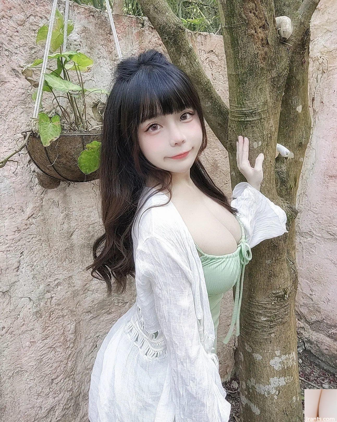 Nữ thần nổi tiếng “Tian Feifei” lộ ảnh nóng bỏng, không điểm mù dù mặt có đẹp đến mấy (17P) - Ảnh 14