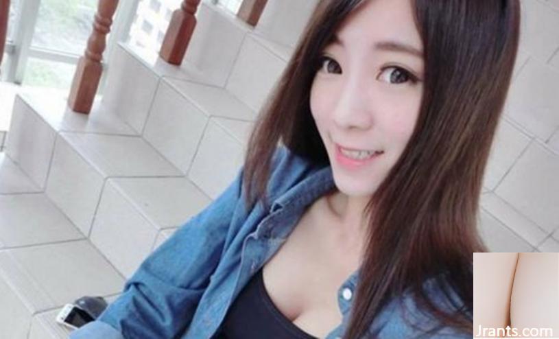 Cô gái E-cup Zhang Zhumei chụp ảnh selfie ngực khủng và vô tình làm mất dây vest (21P) - Ảnh 8