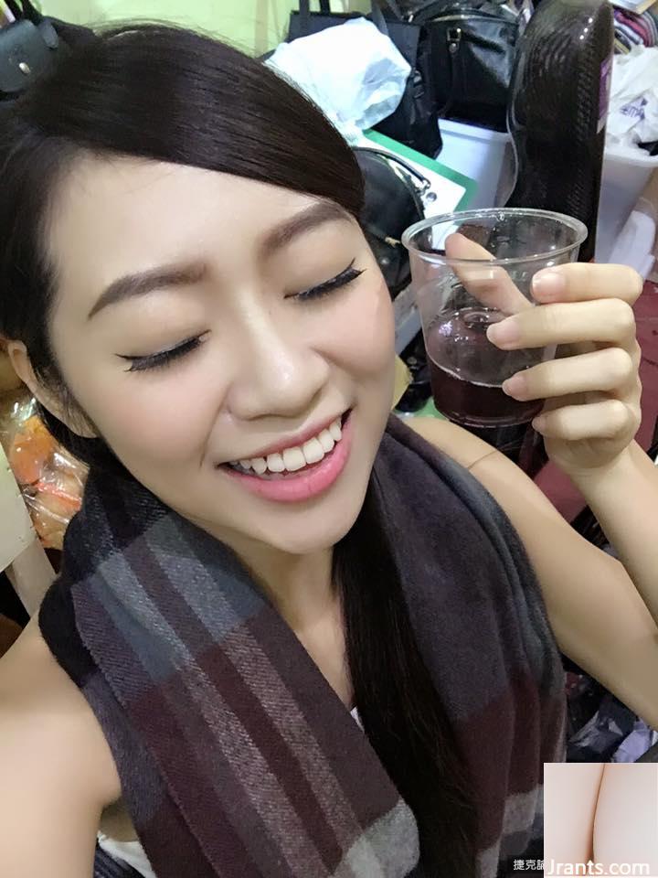 Olivia Ouri ~ Nằm trên giường và bị quay phim mổ xẻ lớn và rơi vào tình trạng nóng bỏng (30P) - Ảnh 12