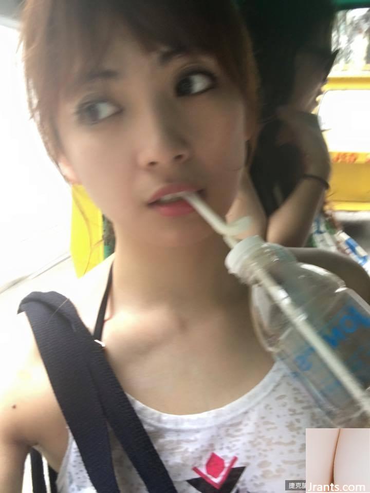 Ra mắt ngực khủng siêu chân thành ~ Axi ~ (30P) - Ảnh 2