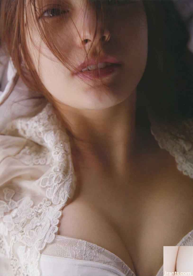 Maggie: Những bức ảnh khỏa thân tay không và hình ảnh khiêu dâm của các nhà văn cấp tiến nước (130P) - Ảnh 129