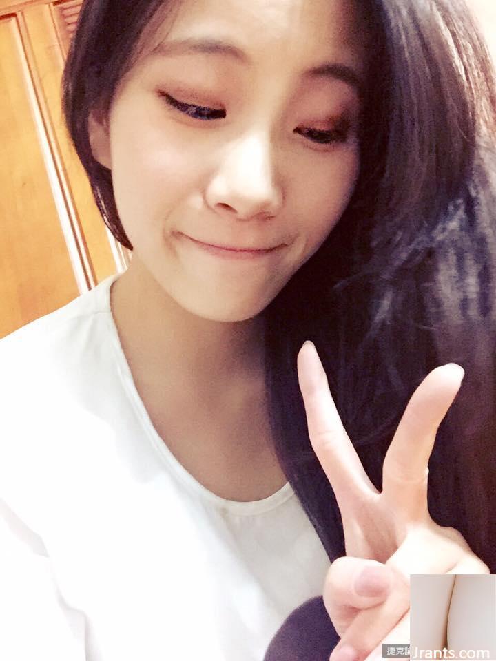 Người mẫu xe gợi cảm trưởng thành và quyến rũ ~ Cai Wanyun ~ bộ ngực nhỏ lộ ra và quyến rũ (15P) - Ảnh 11