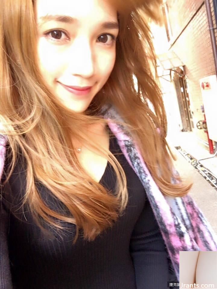 Cô gái xinh đẹp đến từ mương sâu có bộ ngực to và đẹp (54P) - Ảnh 30