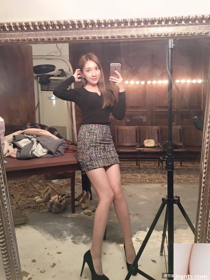 Cô gái xinh đẹp đến từ mương sâu có bộ ngực to và đẹp (54P) - Ảnh 48