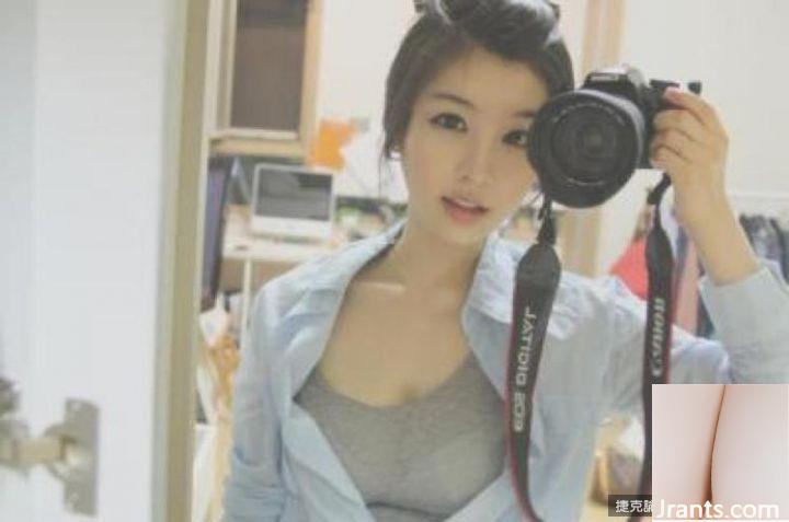 Mỏ neo E-cup với dáng người siêu đẹp ~ BJ Jialin (Hyunseo)~ Chúc mọi người năm mới vui vẻ trong bộ váy bó sát màu đỏ (56P) - Ảnh 22