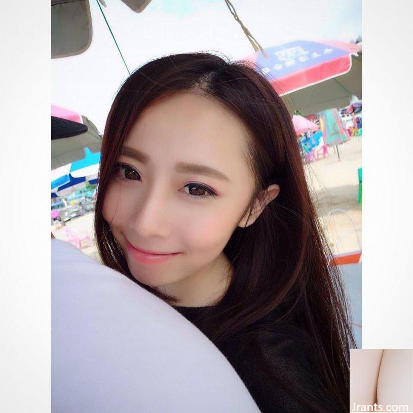 Cô chủ cửa hàng giày xinh đẹp có đôi mắt điện quyến rũ ~ Liao Ting ~ ngọt ngào ăn đậu đá và chụp ảnh trước ống kính, hiếm khi khoe vẻ gợi cảm của mình (60P - Ảnh 21