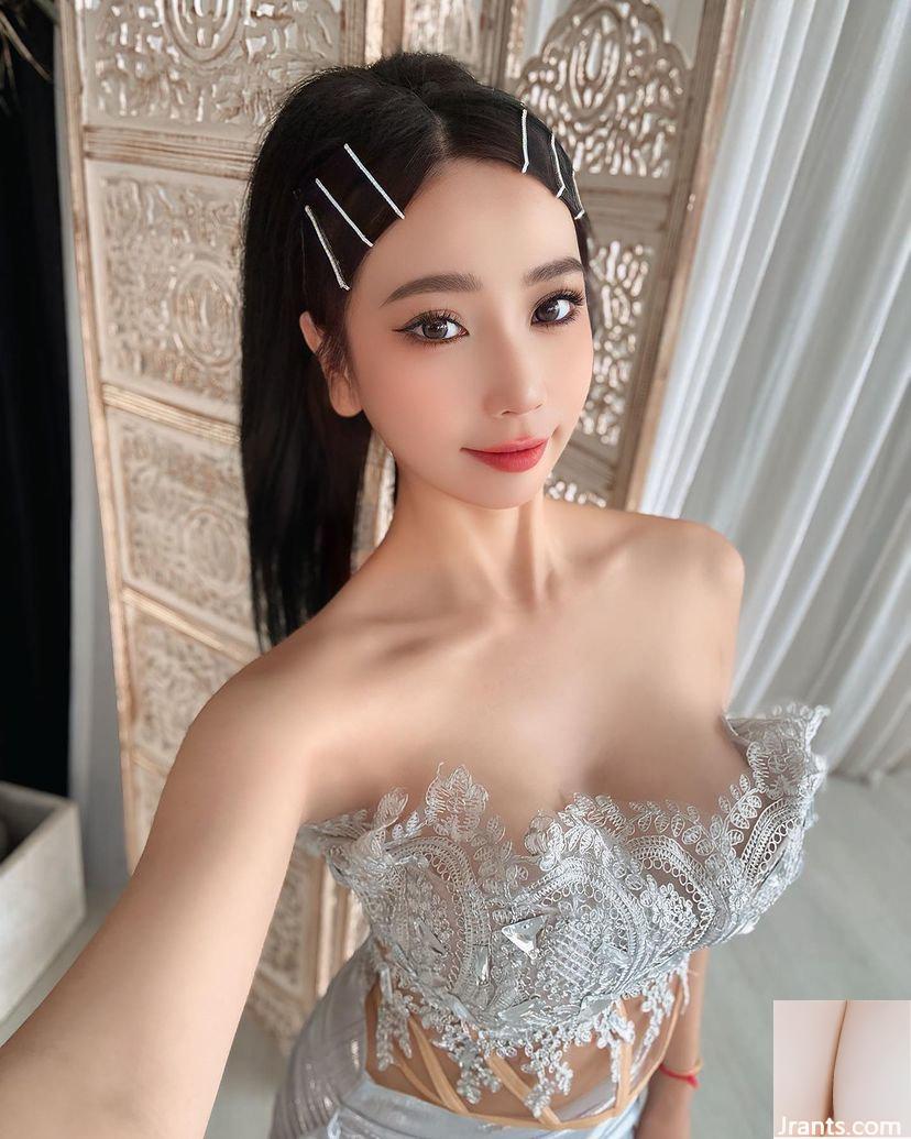 Nữ thần lưng đẹp “Zhang Yintong” thích đôi mắt độc đoán và gợi tình (12P) - Ảnh 3