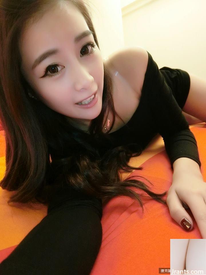 Bộ ngực 32D Madou ~ Xiaoqing Laura Ku ~ Chỉ mặc đồ lót gợi cảm bên trong chiếc túi đeo rỗng, để lộ quả bóng đầy đặn của cô ấy (73P) - Ảnh 10