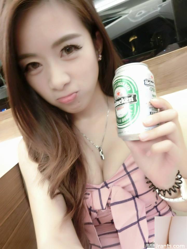 Bộ ngực 32D Madou ~ Xiaoqing Laura Ku ~ Chỉ mặc đồ lót gợi cảm bên trong chiếc túi đeo rỗng, để lộ quả bóng đầy đặn của cô ấy (73P) - Ảnh 43