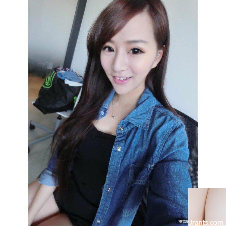 Cô em gái ngọt ngào gợi cảm Madou~Amber~ khoe ngực tại triển lãm (65P) - Ảnh 13