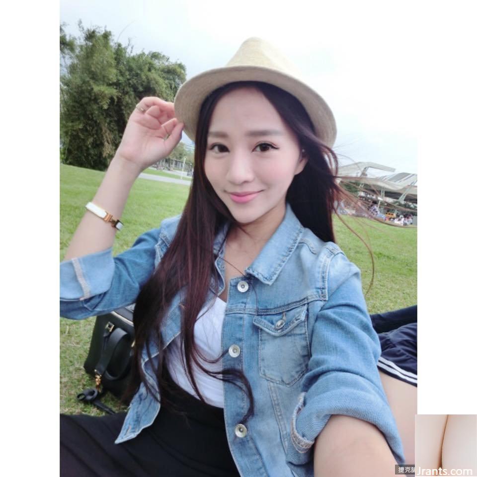 Cô em gái ngọt ngào gợi cảm Madou~Amber~ khoe ngực tại triển lãm (65P) - Ảnh 45