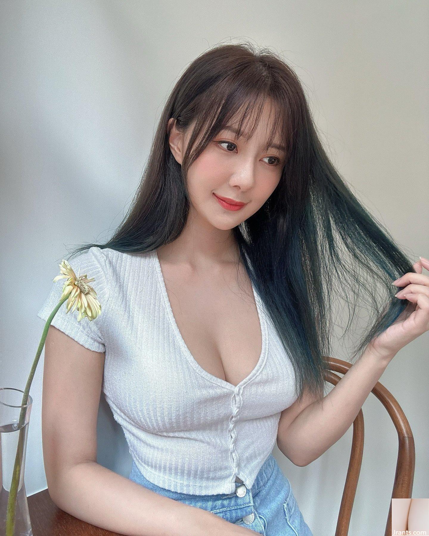 Cô gái ngọt ngào “Yu QingMin” có bộ ngực tròn trịa, bắt mắt và xinh đẹp khiến người ta không thể chịu nổi (10P) - Ảnh 10