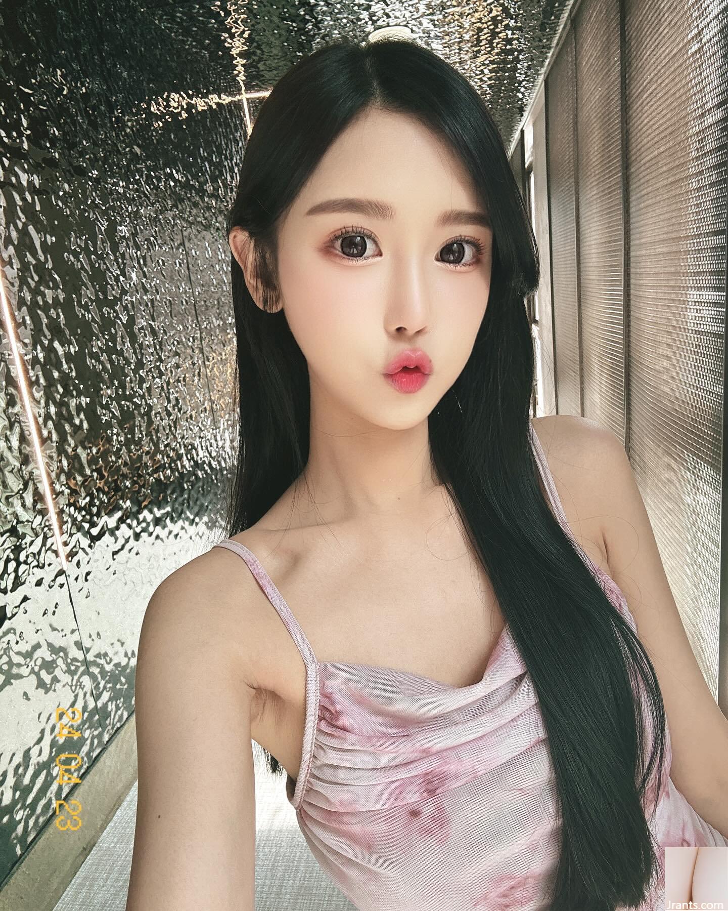 Người đẹp dịu dàng “Xu Lingling” có cặp mông nóng bỏng và bộ ngực trắng ngần nóng bỏng (15P) - Ảnh 13