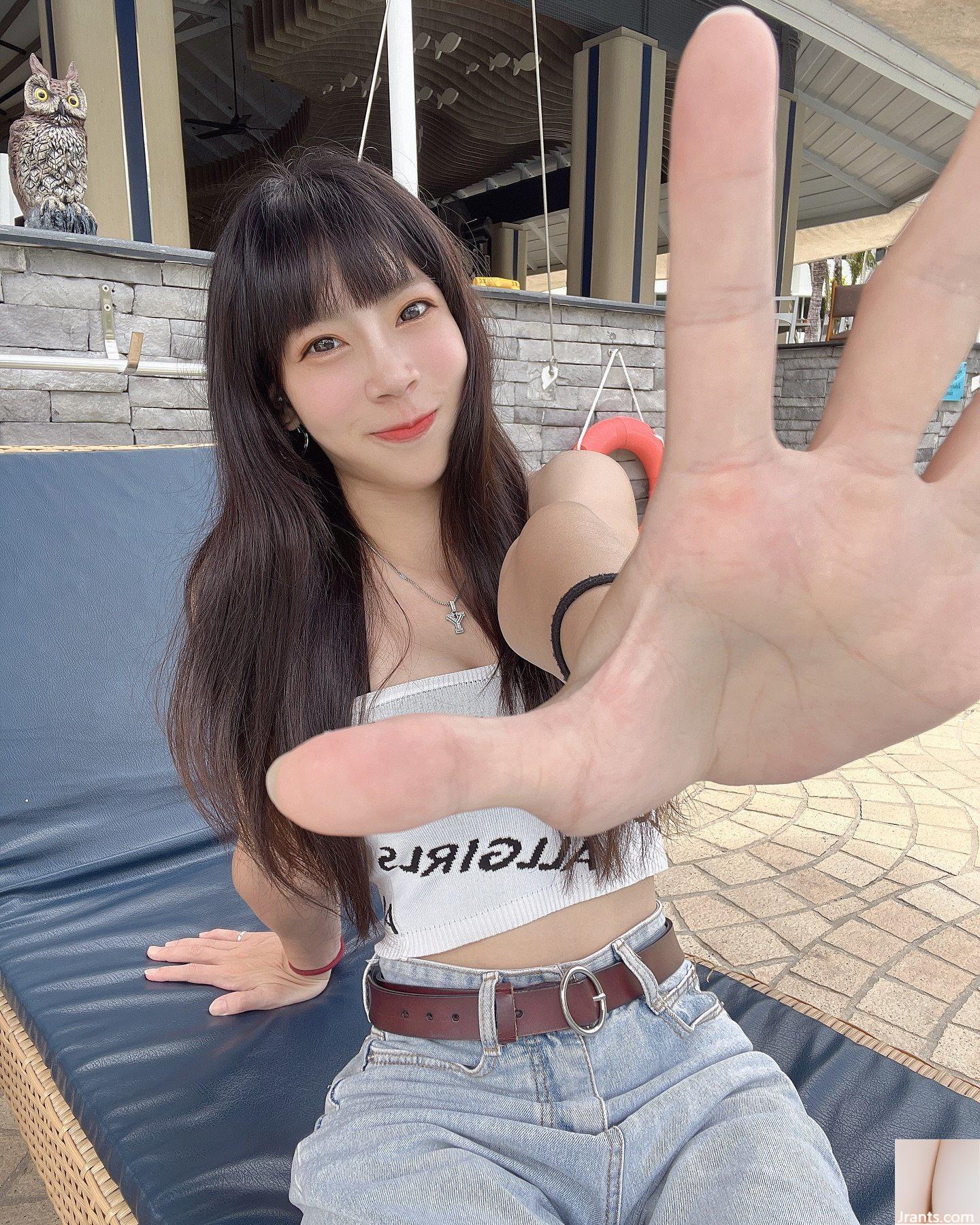 Nụ cười ngọt ngào “Liang Yuanyuan” đầy cám dỗ và khơi dậy không giới hạn (12P) - Ảnh 10