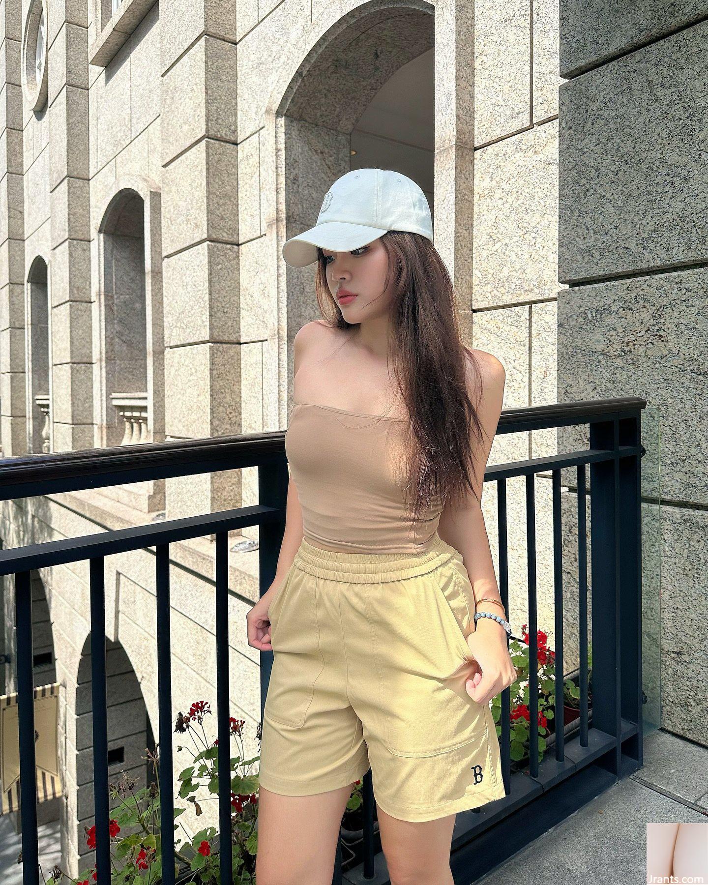 Những đường cong quyến rũ nhất dưới góc nhìn tà ác của mỹ nữ bó sát “Lin Lingling Slin” (17P) - Ảnh 4