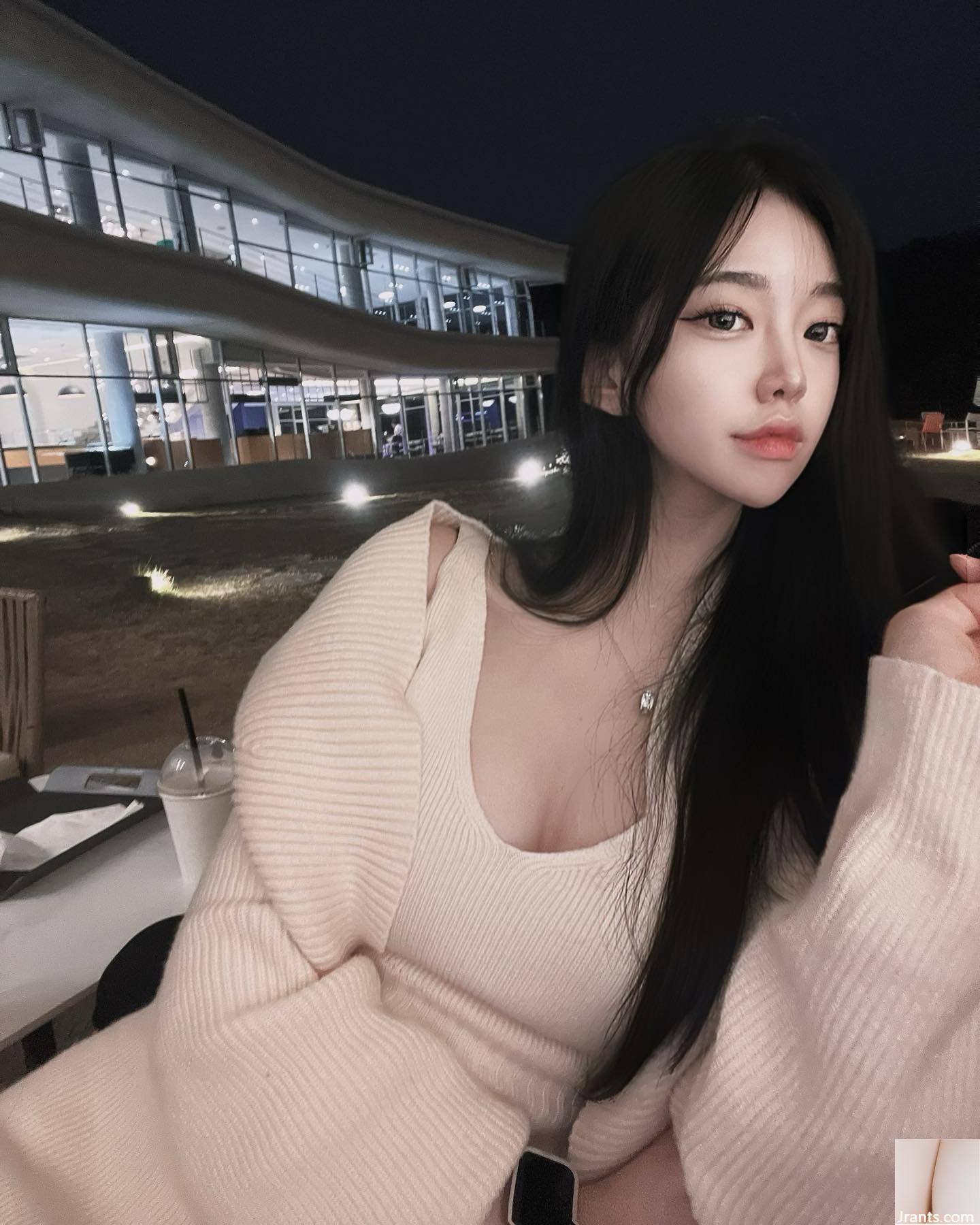 Em gái ngực đẹp “” có dáng người bụ bẫm như thật, khuôn mặt xinh đẹp khiến người ta hóa đá (16P) - Ảnh 5