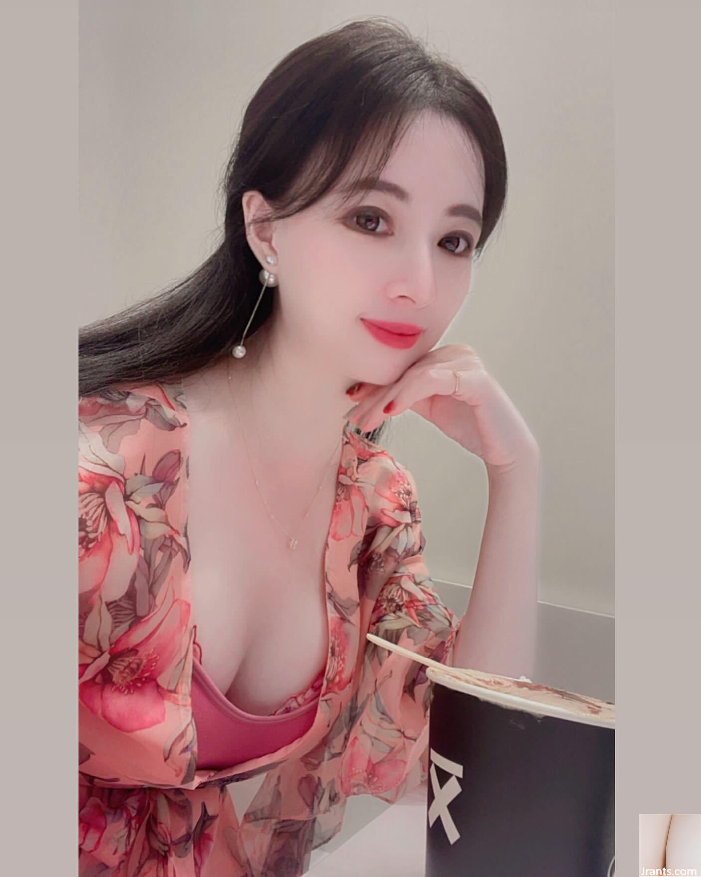 Nàng tiên yêu tinh “Xue Jing” có làn da trắng như tuyết có thể tan vỡ khi thổi khuôn mặt siêu hồng (14P) - Ảnh 2